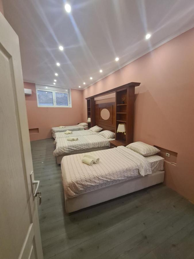 Rooms " Simke " II Subotica Exterior foto