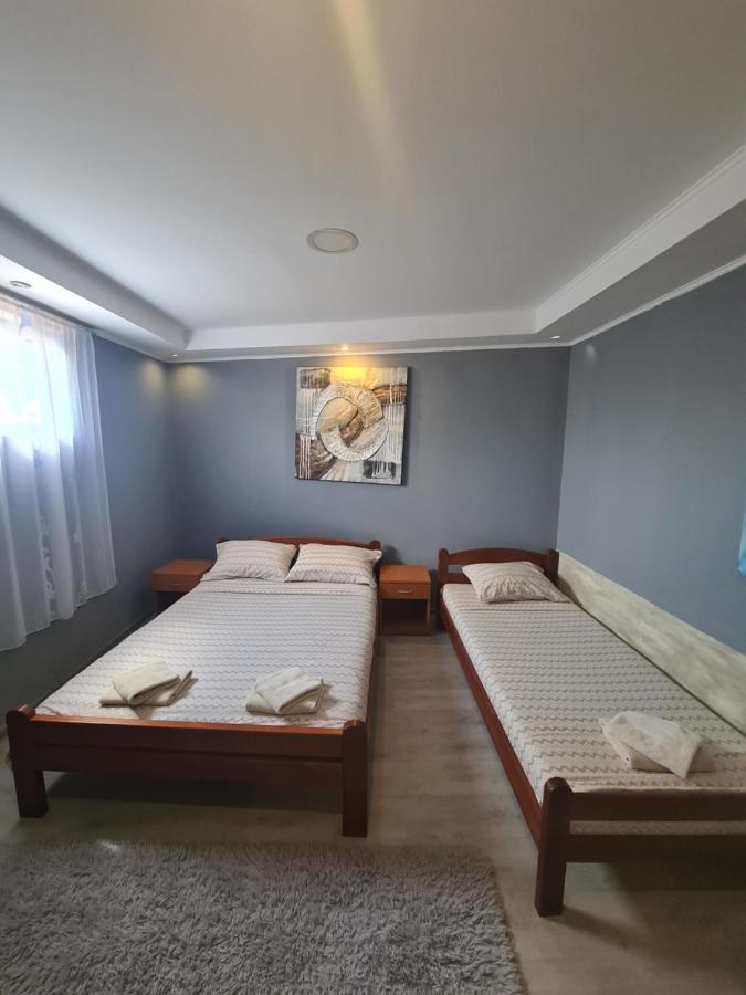 Rooms " Simke " II Subotica Exterior foto